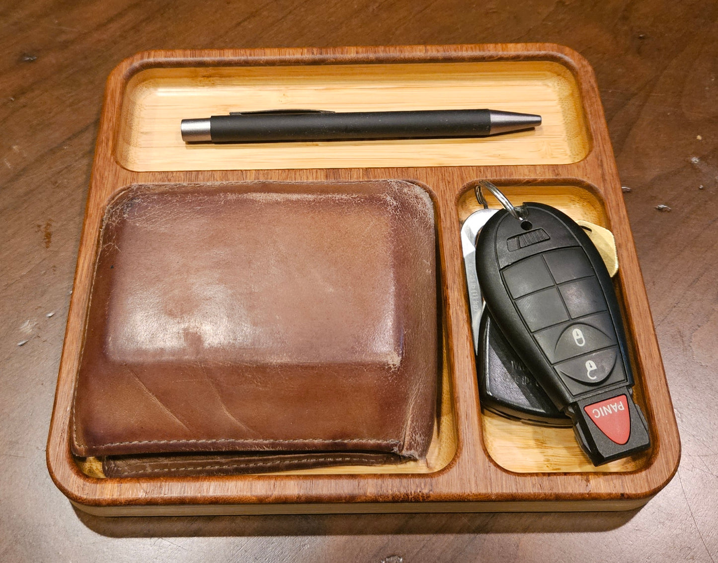 Valet Large